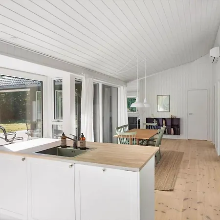 M286-vaeggerlose-ornebregnevej-4 * Bøtø By